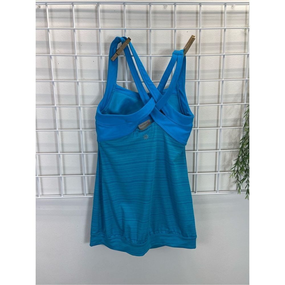 NWT Athleta M Flash Blue Crunch and Punch Tank Top Gym Run Breathable - Picture 8 of 9
